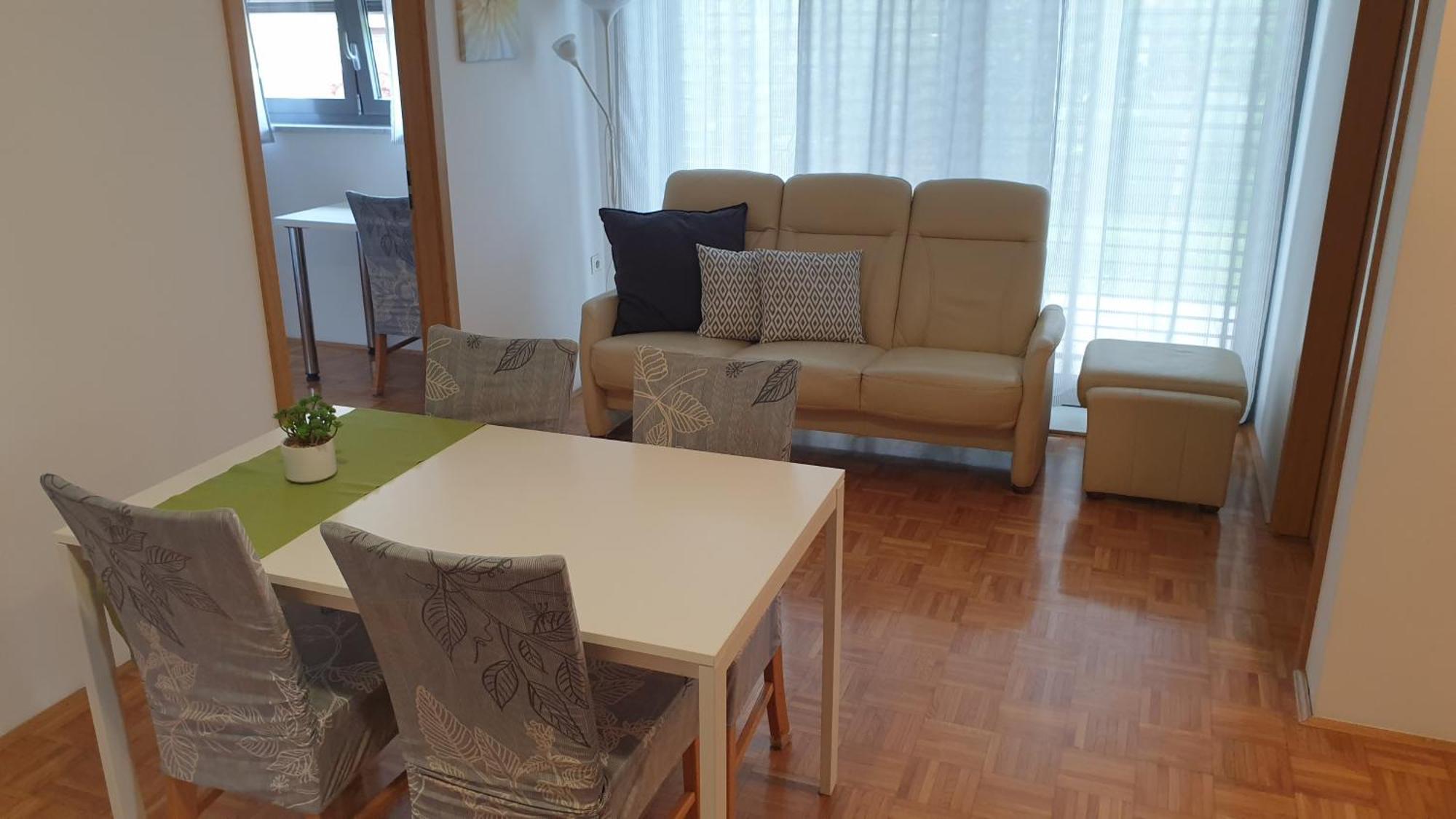 Apartment Emma - Free Parking, Ac, Wifi Ljubljana