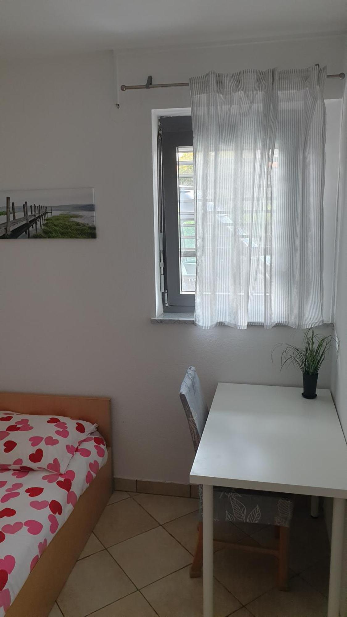 Apartment Emma - Free Parking, Ac, Wifi