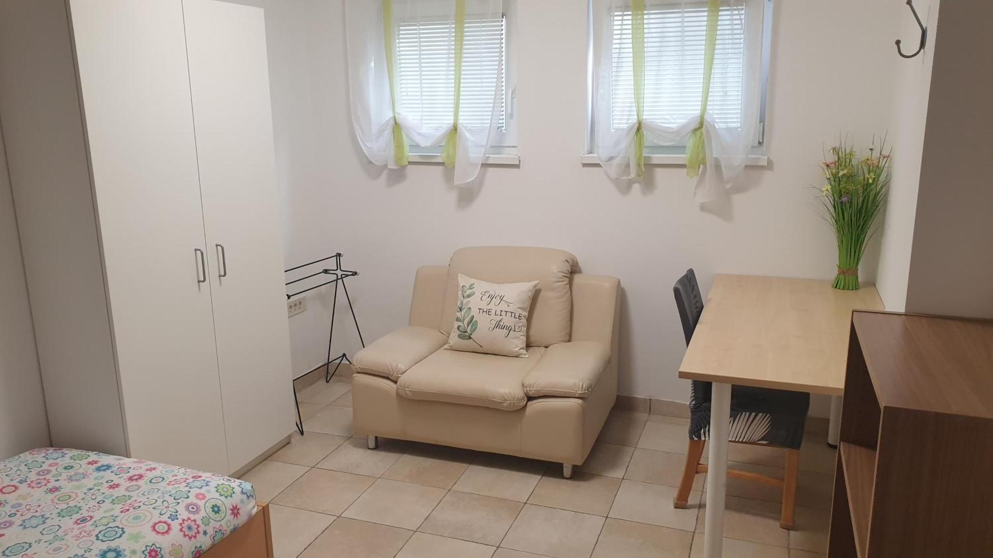 Apartment Emma - Free Parking, Ac, Wifi